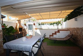 Casa adosada en venta en Valdeolletas-Las Cancelas-Xarblanca en Marbella