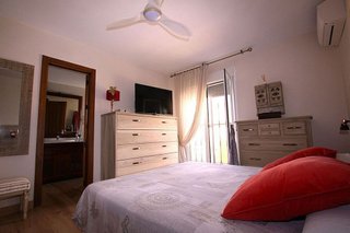 Casa adosada en venta en Valdeolletas-Las Cancelas-Xarblanca en Marbella