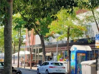 Local comercial en venta en La Vila Olímpica del Poblenou en Barcelona
