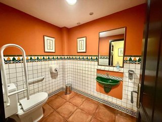 Local comercial en venta en Campo de la Verdad - Miraflores en Córdoba