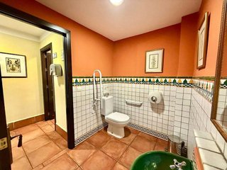 Local comercial en venta en Campo de la Verdad - Miraflores en Córdoba