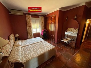 Chalet en venta en Oromana en Alcalá de Guadaira