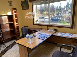 Nave industrial en venta en Ponteareas