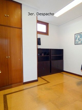 Local comercial en venta en Txurdinaga en Bilbao