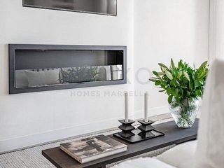 Piso en venta en Los Arqueros-Puerto del Almendro en Benahavís