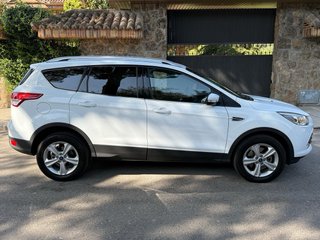Ford Kuga 2016 Diesel - Pegatina C - nacional