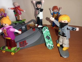 Playmobil-Skaters y Rampas.