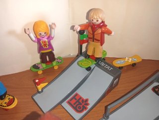 Playmobil-Skaters y Rampas.