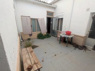 Casa adosada en venta en Tomelloso