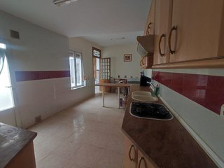 Casa adosada en venta en Tomelloso