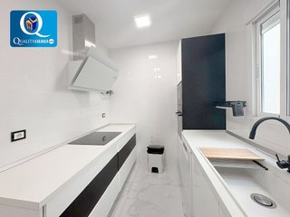 Piso en venta en Ensanche - Diputación en Alicante