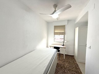 Piso en venta en En Corts en Valencia