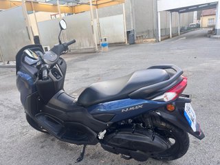 Yamaha NMAX 125 Azul - Impecable