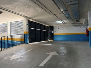 Garaje en venta en San Isidro - Los Almendros en Alcalá de Henares