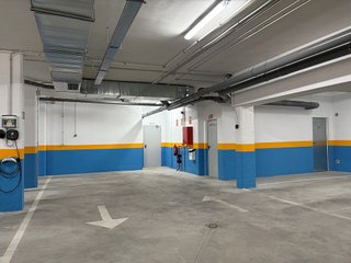 Garaje en venta en San Isidro - Los Almendros en Alcalá de Henares