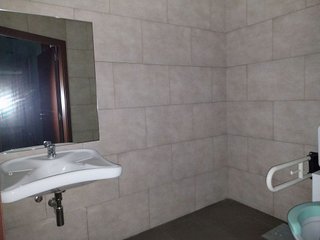 Local comercial en venta en La Floresta - Les Planes en Sant Cugat del Vallès