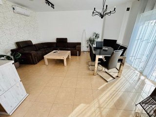 Casa pareada en venta en Zona el Higuerón en Benalmádena