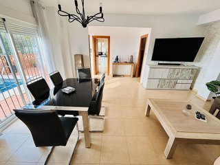 Casa pareada en venta en Zona el Higuerón en Benalmádena