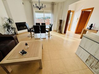 Casa pareada en venta en Zona el Higuerón en Benalmádena