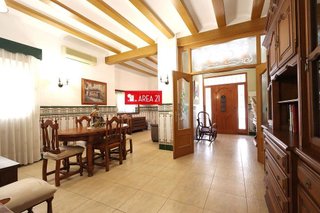 Chalet en venta en Núcleo Urbano en Pobla de Vallbona (la)