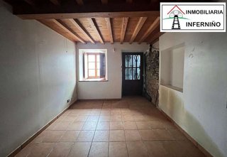 Casa adosada en venta en Cedeira