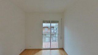 Piso en venta en Pueblo Nuevo en Madrid