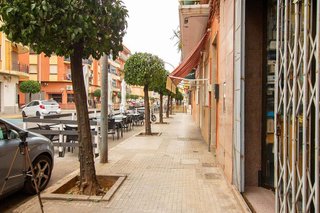 Local comercial en venta en Carcaixent