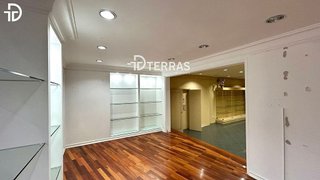 Local comercial en venta en Zona de Plaza de Barcelos en Pontevedra