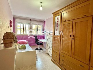 Chalet en venta en El Puerto - Romanilla en Roquetas de Mar