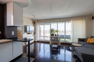 Ático en venta en Los Cármenes en Madrid
