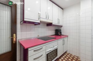 Piso en alquiler en Camino de Ronda - Rosaleda en Granada