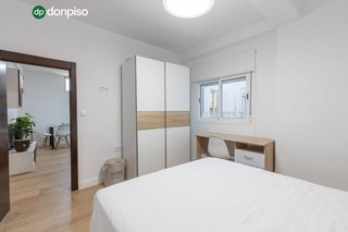 Piso en alquiler en Camino de Ronda - Rosaleda en Granada
