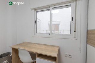 Piso en alquiler en Camino de Ronda - Rosaleda en Granada