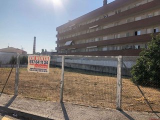 Terreno en venta en Sant Jordi-Babilonia en Torredembarra