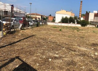 Terreno en venta en Sant Jordi-Babilonia en Torredembarra