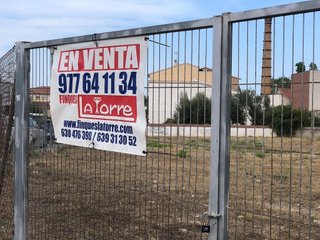 Terreno en venta en Sant Jordi-Babilonia en Torredembarra