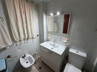 Casa pareada en venta en La Carihuela en Torremolinos