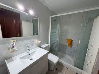 Casa pareada en venta en La Carihuela en Torremolinos