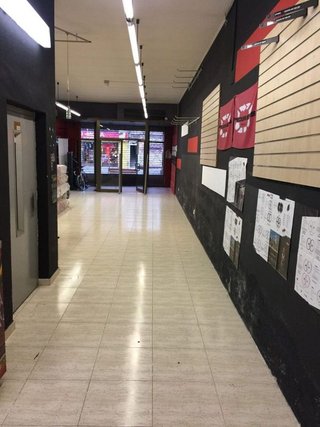 Edificio en venta en Creu de Barberà en Sabadell