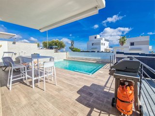 Chalet en venta en San Miguel de Salinas