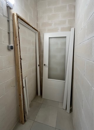 Puerta salón vidriera blanca