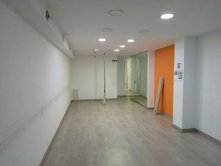 Local comercial en alquiler en La Barceloneta en Barcelona