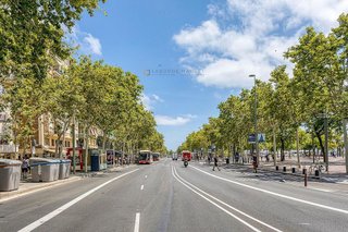 Local comercial en alquiler en La Barceloneta en Barcelona