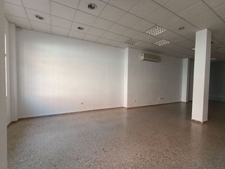 Local comercial en alquiler en Universidad en Ciudad Real