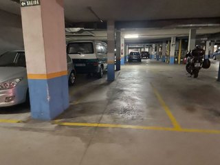 Garaje en alquiler en Casco Viejo en Vitoria-Gasteiz
