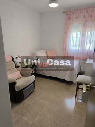 Piso en venta en Santa Rosa - Valdeolleros en Córdoba