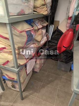Piso en venta en Santa Rosa - Valdeolleros en Córdoba