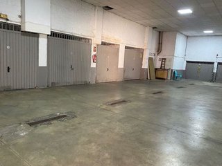 Garaje en venta en Puerto Marina en Benalmádena