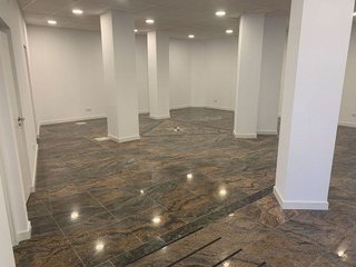 Local comercial en venta en Ricardo Soriano en Marbella