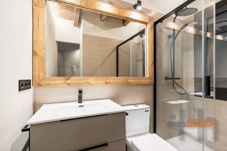 Piso en venta en El Poble Sec - Parc de Montjuïc en Barcelona